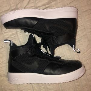 Air force 1 ultraforce mid